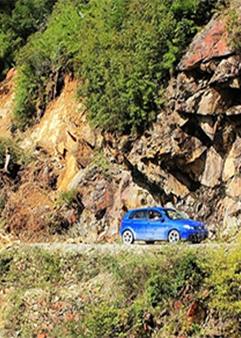 云顶集团3118汽车应急启动电源电池案例